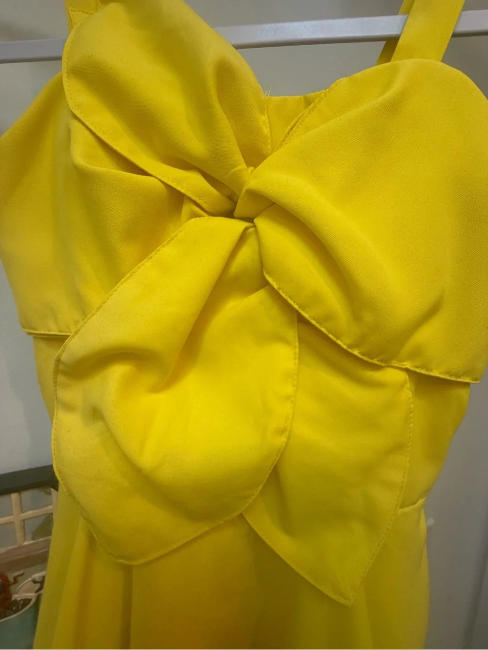 Habitual sunny yellow